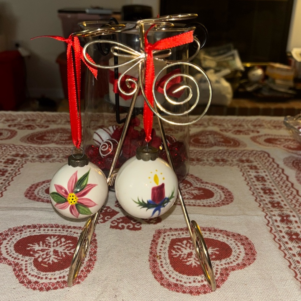 Vintage Ceramic Hand painted Ball Ornament Lot!